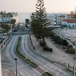 Apartamento Contemporary Oceanside Rooftop *